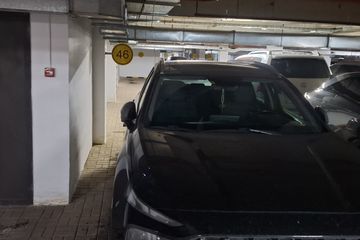 Тип объекта: Парковочное место. Назначение: парковка. Площадь: 18,1 кв.м.. Этажность: 9/0. кадастровый номер: 21:320:128:1267:1:п.м.46, Адрес: г. Астана, р-н Есиль, ул. Керей, Жәнібек Хандар, д. 15, п.м. 46 (ранее: г. Нур-Султан, р-н Есиль, ул. Керей, Жәнібек Хандар, д. 15, п.м. 46), (РКА1201900101470375), Согласно отчету об оценке ТОО «A8 Consulting Company» № А8-2025-4-345 от 26.02.2026 года, рыночная стоимость указанного объекта недвижимости составляет 1 837 000 (один миллион восемьсот тридцать семь тысяч) тенге.