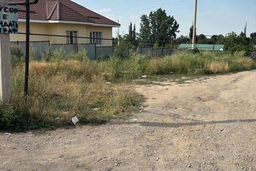 Жилой дом КН: 03-047-278-1705:1/А)(литер А) в два этажа с подвалом и мансардой-общ площадью 443,8 кв.м.. из них жилой площадью - 111,8 кв-м с надворными постройками и сооржениями: а-терасса, Г1- гараж, Г2-летняя кухня, с земельным участком площадью 0,0800 га, КН: 03-047-278-1705, расположенный по адресу: Алматинская обл., Карасайский район, Райымбекский с.о., с. Кыргауылды, ул. Алатау, д.5, Наименование оценщика: ТОО "DV APPRAISAL", Номер отчета: 2026-63-11/144, Дата отчета: 20.08.2026, Оценочная cтоимоcть, тг: 60 139 000