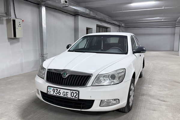 АВТОМОБИЛЬ "SKODA OCTAVIA A5"