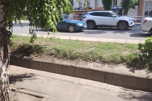 Земельный участок коммерческого назначения, расположенный по адресу: ЗКО, г. Уральск, н…