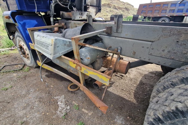 Автомобиль марки HOWO ZZ3251M3642W, гос.номер F122PF