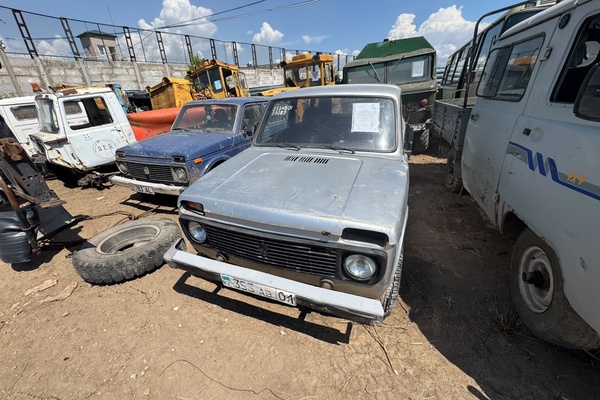 А/м ВАЗ 21310, 2004 г.в., р/н 353AB01