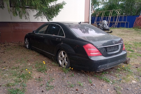 Транспортное средство MERCEDES-BENZ S500