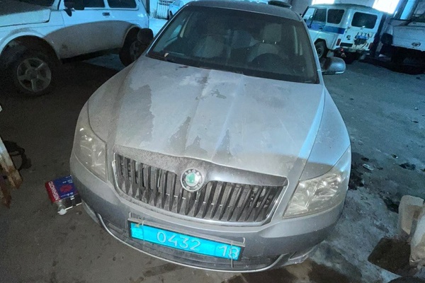 Легковой автомобиль марки SKODA OCTAVIA A5, регистрационный номер 043218