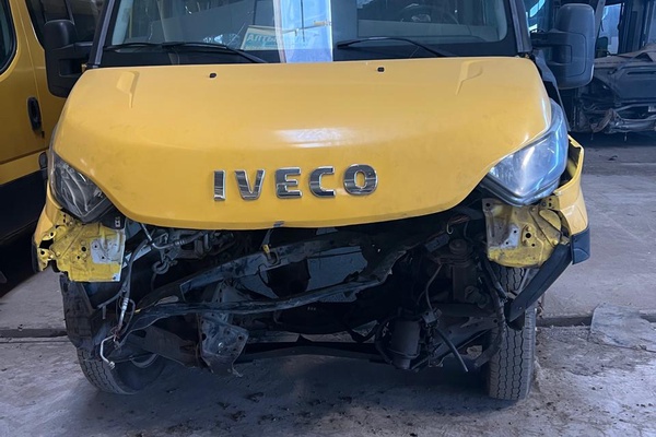 АВТОМОБИЛЬ "IVECO DAILY", гос. номер 415 CY 01