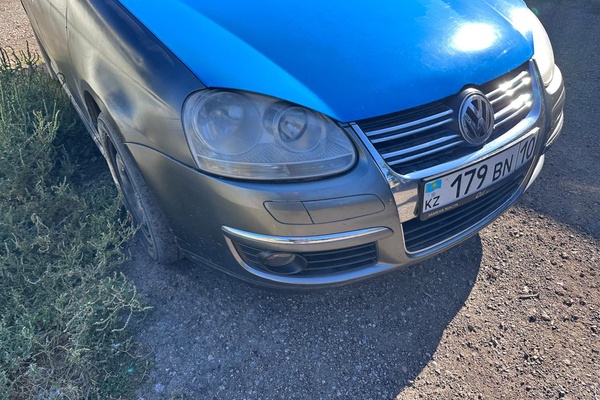 АВТОМОБИЛЬ "VOLKSWAGEN JETTA"