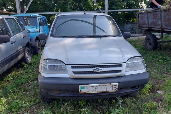 Автомобиль Шевроле Нива-212300/Shevrole Niva-212 300, регистрационный номер 538АН15