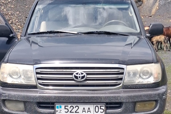 Марка/модель: TOYOTA LAND CRUISER 100 VX. Год выпуска: 2004. Цвет: BLACK. Объем двигате…