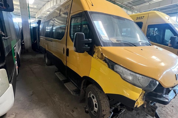 АВТОМОБИЛЬ "IVECO DAILY", гос. номер 168 CY 01