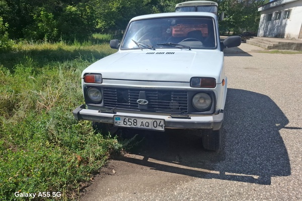 АВТОМОБИЛЬ "Lada 21214"