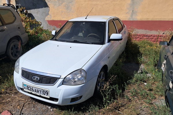 Транcпорт: Автомашина марки "LADA PRIORA" белого цвета, г/н 826ART09, 2014 г.в., vin XT…