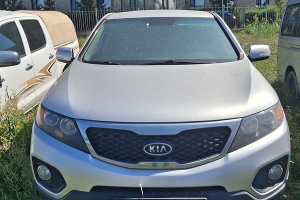 АВТОМОБИЛЬ "KIA SORENTO"