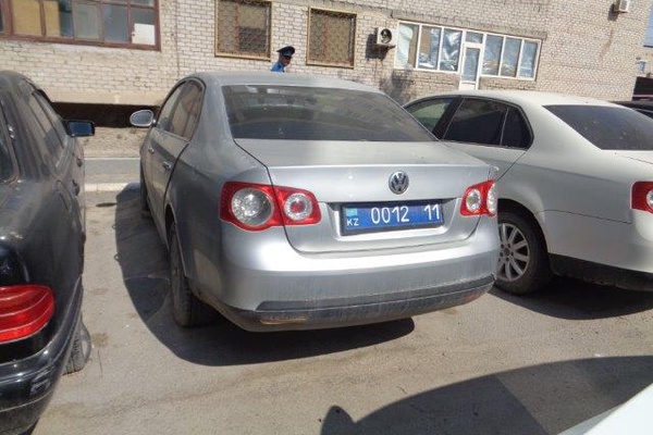 А/м VOLKSWAGEN JETTA , 2007 г.в., р/н 001211, цвет серый, VIN WVWZZZ1KZ7M197627