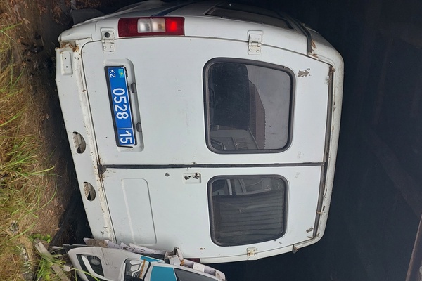 Автомобиль ГАЗ 322132-220, регистрационный номер 052815