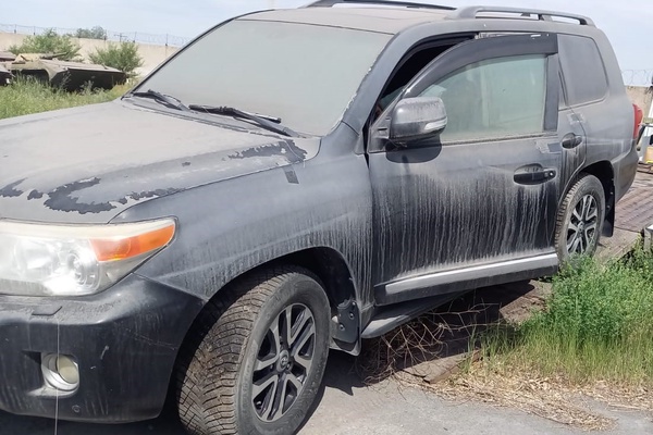 Транcпорт: Автомобиль марки «Toyota Land Cruiser 200»