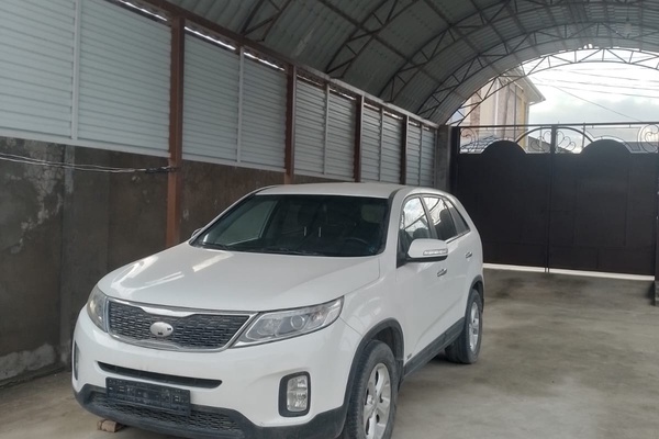 АВТОМОБИЛЬ "KIA SORENTO"