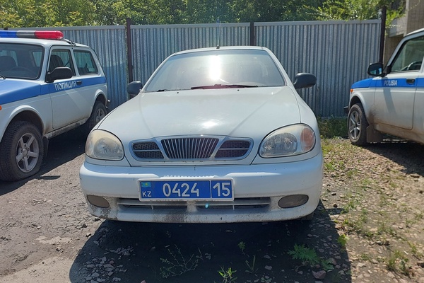 Автомобиль ZАZ CHANCE, регистрационный номер 042415