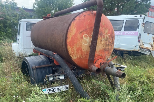 АВТОМОБИЛЬ ГАЗ-3307-1017 Ко-503в, гос. номер 958ВС14