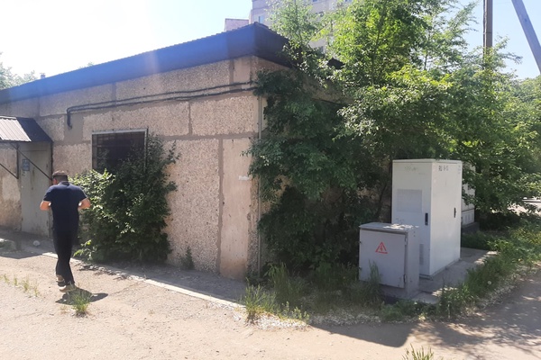 Производственное здание общей площадью 74,5 кв.м с земельным участком площадью 0,0140 г…