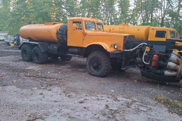 Бренд: АВТОМОБИЛЬ "КРАЗ-255б"; Гос. номер: 184BК01