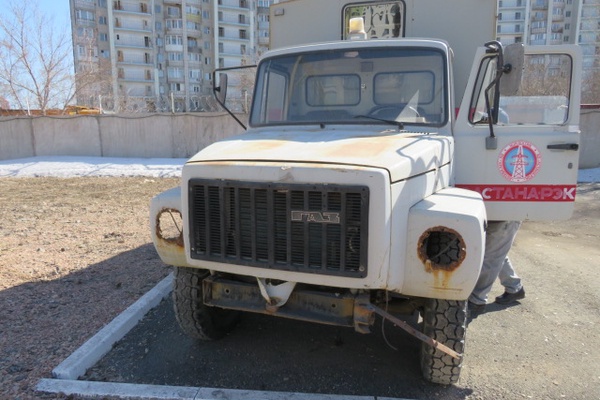 ГРУЗОВОЙ АВТОМОБИЛЬ "ЛВИ-3МГ НА БАЗЕ ГАЗ 3307"