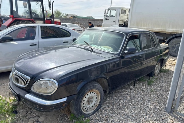 Автомобиль ГАЗ 31105