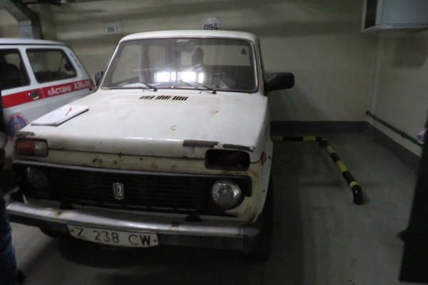АВТОМОБИЛЬ "ВАЗ 21214"