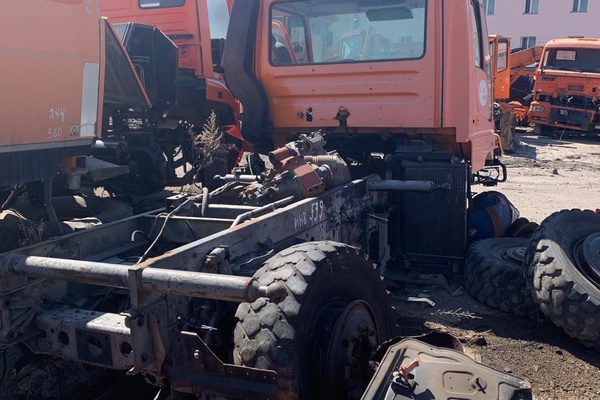 Бренд: АВТОМОБИЛЬ "UNIMOG U-400"; Гос. номер: Z241ВН
