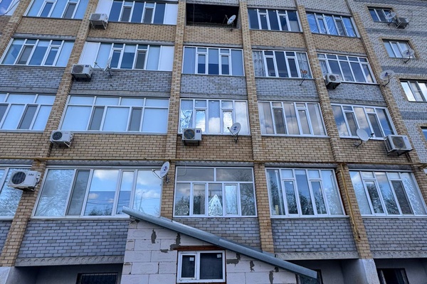 Нежилое помещение общей площадью 103,1 кв.м., КН 08:130:035:1823:1:н.п.8, Адрес: обл. З…
