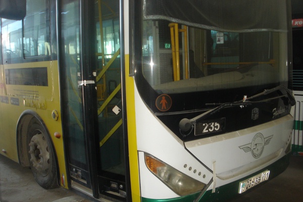 Бренд: АВТОБУС "Zhongtong LCK6105hgc"; Гос. номер: 236ВВ11