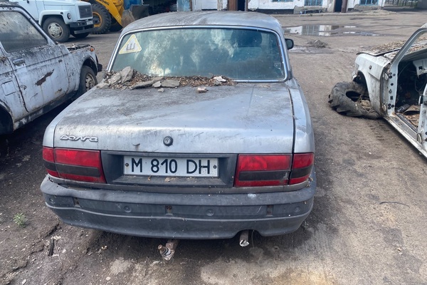 Автомобиль "Газ 31105-501"
