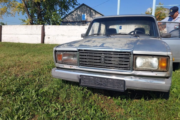 Автомобиль ВАЗ 21074, регистрационный номер 058415