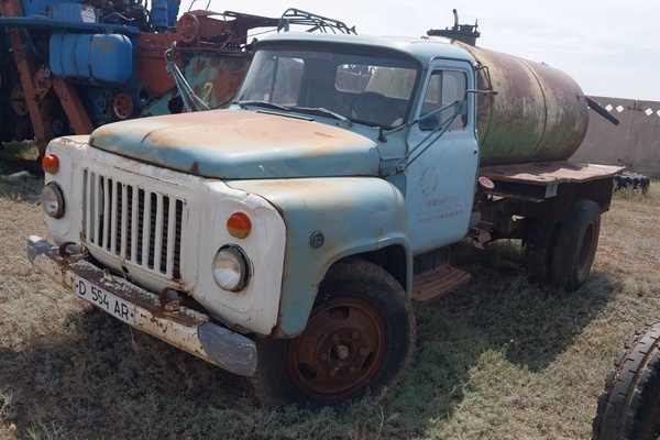 АВТОМОБИЛЬ "ГАЗ-53-12"