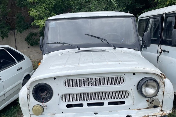 Легковой автомобиль марки УАЗ 315195-069, регистрационный номер 016818