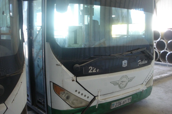 Бренд: АВТОБУС "Zhongtong LCK6105hgc"; Гос. номер: 236АР11