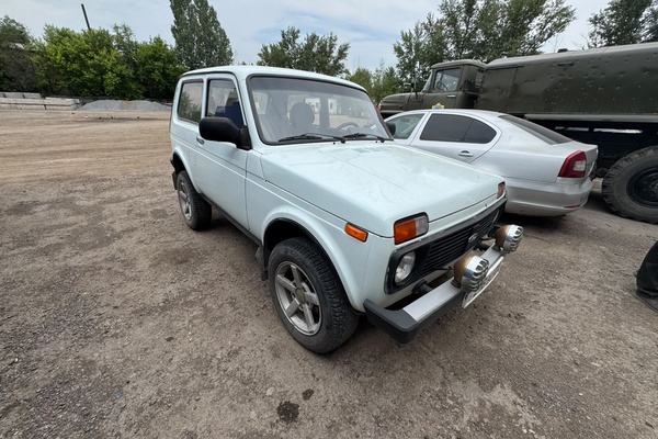 А/м LADA 21214, 2012 г.в., р/н 218BJ01