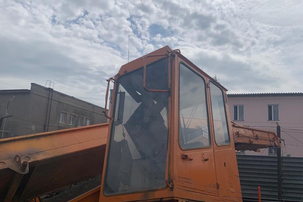 Бренд: ПОГРУЗОЧНАЯ УНИВЕРСАЛЬНАЯ МАШИНА "АМКАДОР-37"; Гос. номер: AKD643Z