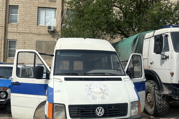 А/м VOLKSWAGEN LT35, 1998 г.в., р/н 203KP12, цвет белый, VIN WV1ZZZ2DXH010404