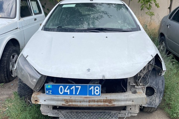 Легковой автомобиль марки LADA VESTA, регистрационный номер 041718