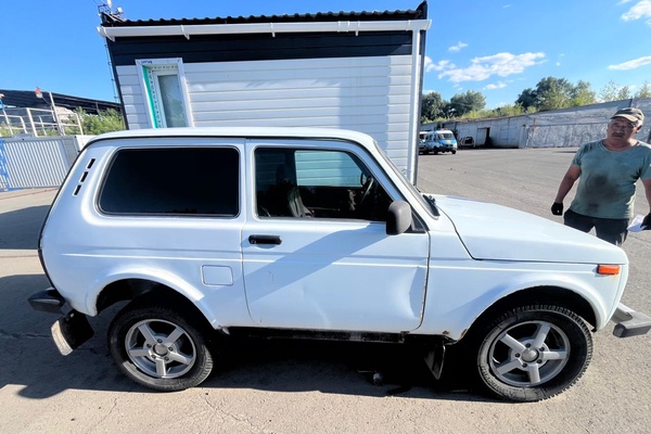АВТОМОБИЛЬ LADA 21214, гос. номер 176614