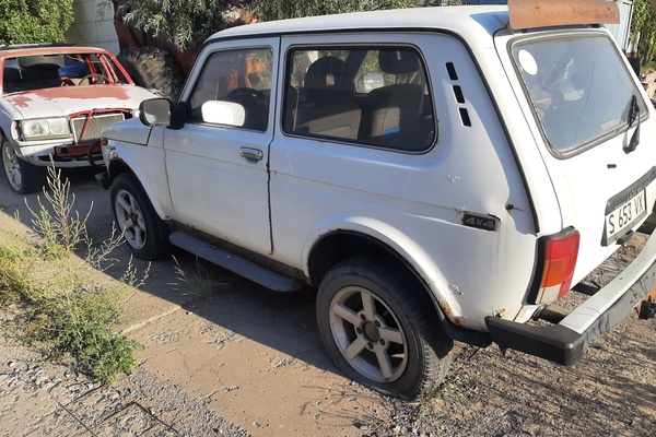 Lada 21214, гос номер - S653VX