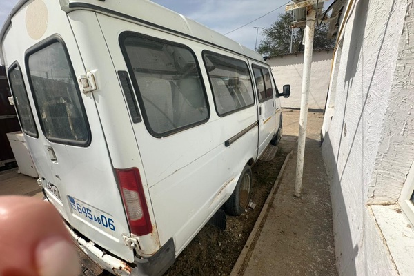 Автомобиль "ГАЗ 322132-288"
