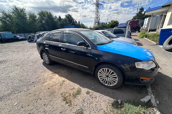 АВТОМОБИЛЬ "VOLKSWAGEN PASSAT"