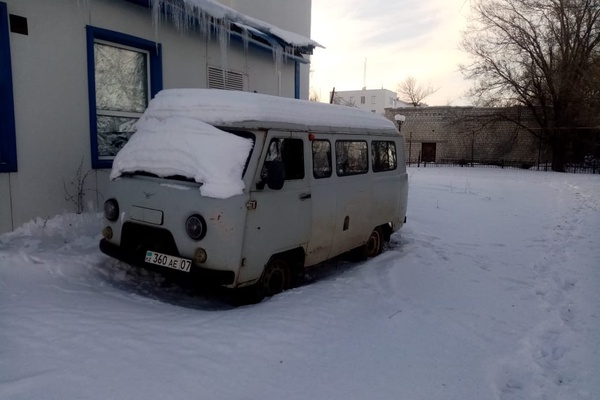 "Уаз 22069 04/Uaz 22069 04"