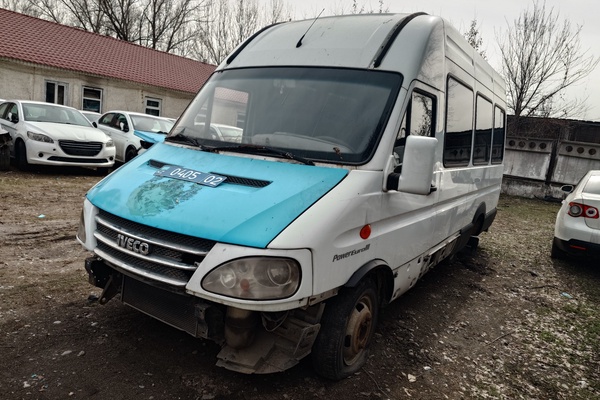 МИКРО АВТОБУС "IVECO"