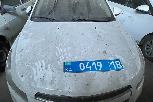 Легковой автомобиль марки CHEVROLET CRUZE, регистрационный номер 041918