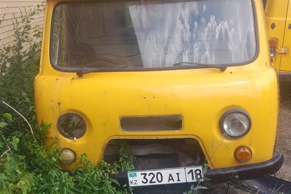 Легковой автомобиль марки УАЗ 396295-440, регистрационный номер 320AI18