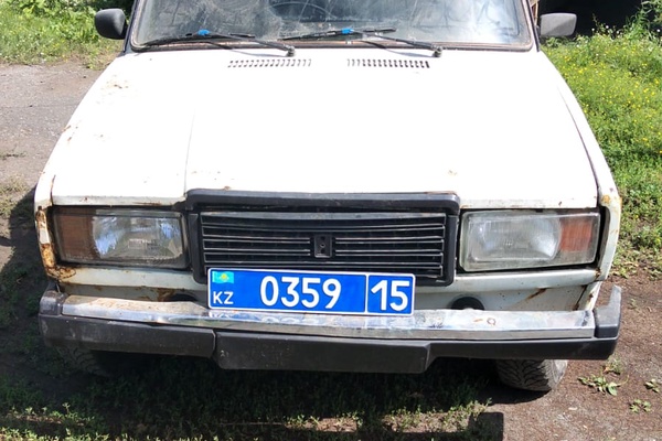 Автомобиль ВАЗ 21074, регистрационный номер 035915