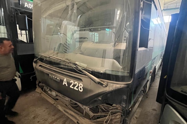 АВТОМОБИЛЬ "IVECO", гос. номер 034 AZ 01