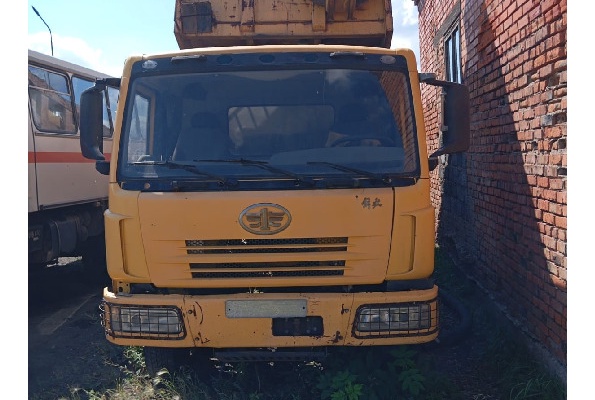 Автомашина FAW р/н 753CX01
